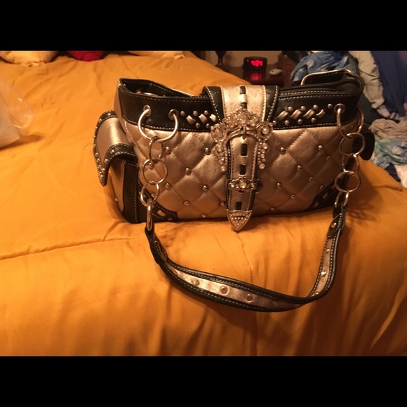 Purse - Picture 2 of 2